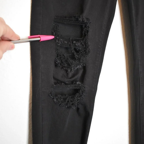 KanCan Skinny Jeans Sz 27 Mid Rise Denim Pants Distressed Grunge Destroyed Black - Picture 15 of 16